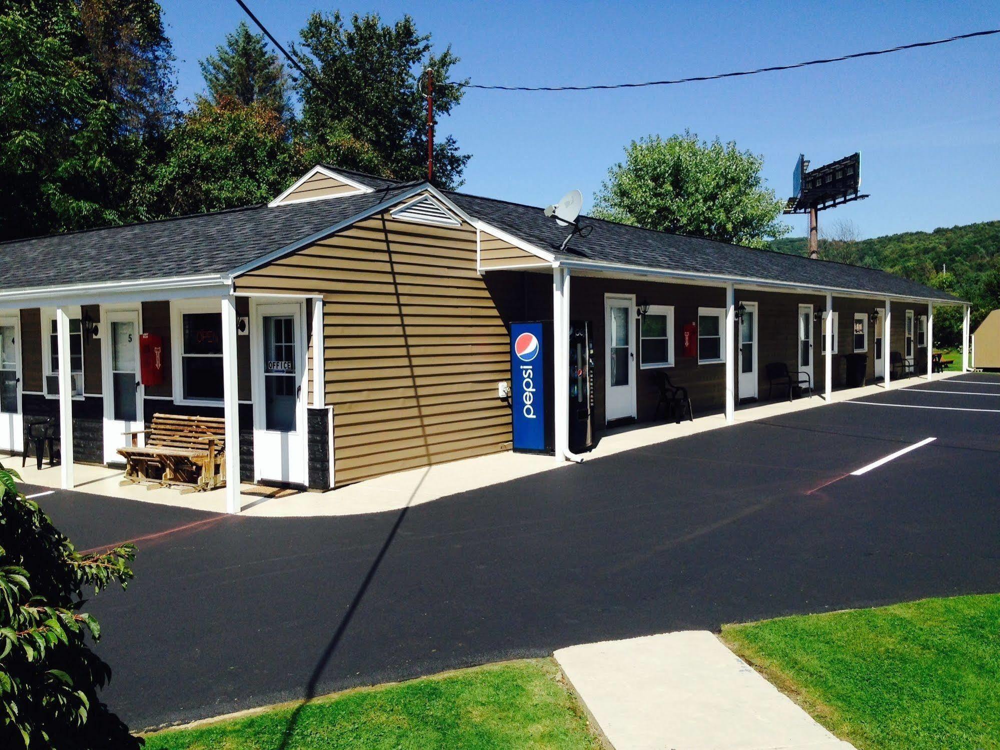 The New Lantern Motel Allegany Εξωτερικό φωτογραφία